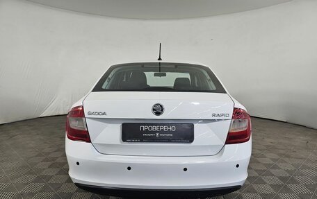 Skoda Rapid I, 2015 год, 850 000 рублей, 3 фотография