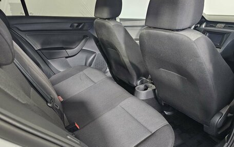 Skoda Rapid I, 2015 год, 850 000 рублей, 16 фотография