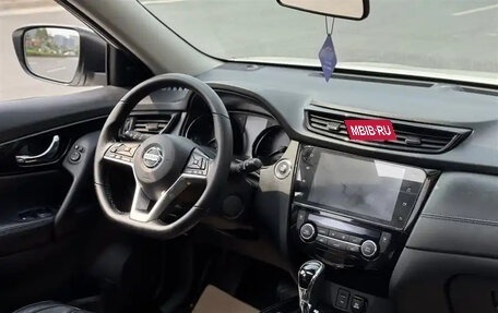 Nissan X-Trail, 2021 год, 1 850 000 рублей, 8 фотография