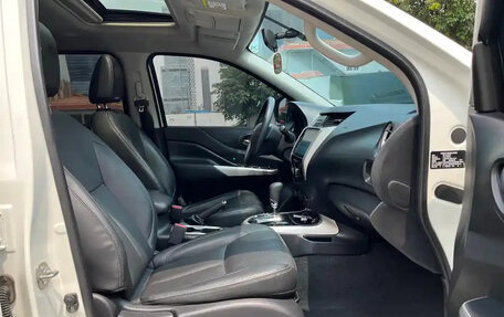 Nissan Terra, 2021 год, 2 350 000 рублей, 17 фотография