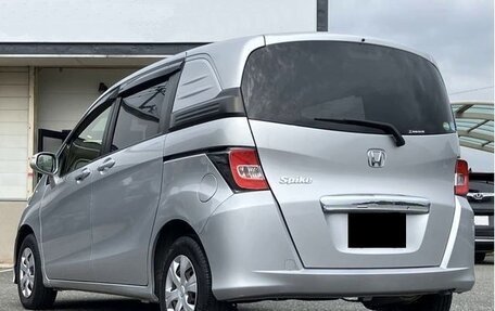 Honda Freed I, 2016 год, 975 000 рублей, 10 фотография