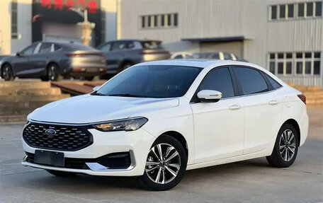 Ford Escort, 2021 год, 1 150 000 рублей, 1 фотография