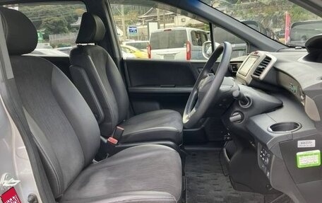 Honda Freed I, 2016 год, 975 000 рублей, 12 фотография