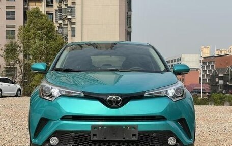 Toyota C-HR I рестайлинг, 2020 год, 1 400 443 рублей, 3 фотография