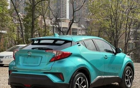 Toyota C-HR I рестайлинг, 2020 год, 1 400 443 рублей, 6 фотография