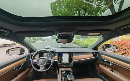 Volvo S90 II рестайлинг, 2021 год, 2 900 007 рублей, 8 фотография