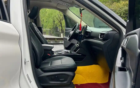 Ford Explorer VI, 2021 год, 2 700 000 рублей, 5 фотография