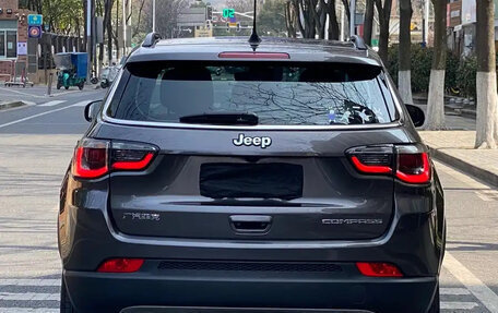 Jeep Compass II, 2021 год, 1 350 000 рублей, 5 фотография