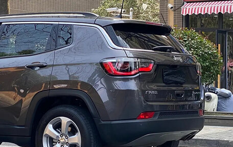 Jeep Compass II, 2021 год, 1 350 000 рублей, 7 фотография