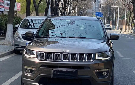 Jeep Compass II, 2021 год, 1 350 000 рублей, 3 фотография