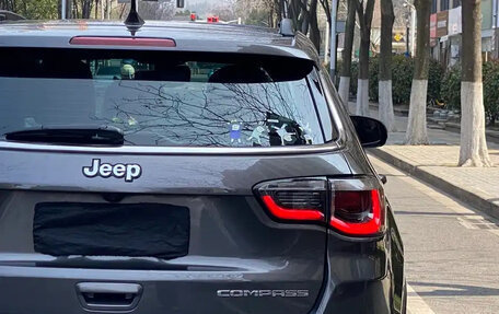 Jeep Compass II, 2021 год, 1 350 000 рублей, 9 фотография