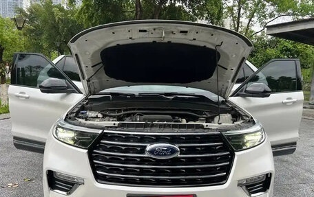 Ford Explorer VI, 2021 год, 2 700 000 рублей, 14 фотография