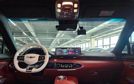 Genesis GV70, 2022 год, 3 870 100 рублей, 9 фотография