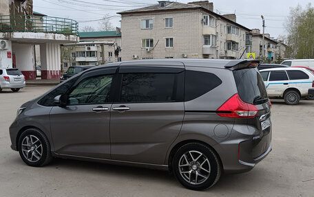 Honda Freed II, 2020 год, 1 530 000 рублей, 5 фотография