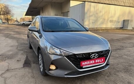 Hyundai Solaris II рестайлинг, 2021 год, 1 620 000 рублей, 3 фотография