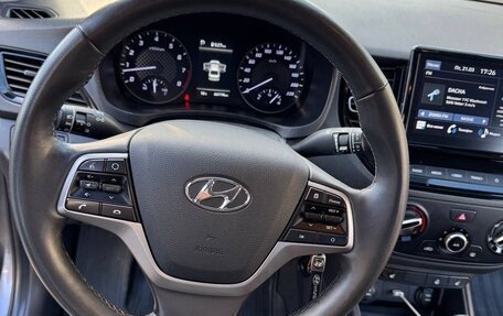 Hyundai Solaris II рестайлинг, 2021 год, 1 620 000 рублей, 7 фотография