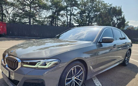 BMW 5 серия, 2021 год, 3 450 000 рублей, 2 фотография