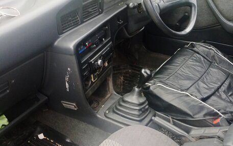 Toyota Corona VIII (T170), 1989 год, 80 000 рублей, 3 фотография