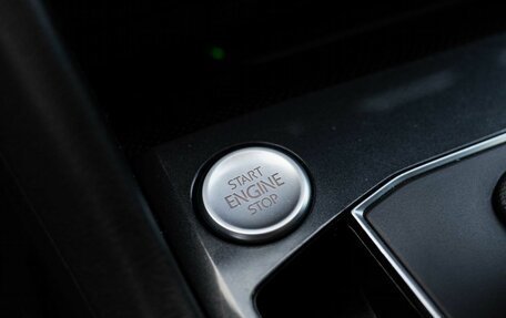 Volkswagen Tiguan II, 2017 год, 2 230 000 рублей, 16 фотография
