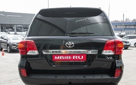 Toyota Land Cruiser 200, 2015 год, 4 587 000 рублей, 6 фотография