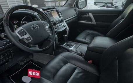 Toyota Land Cruiser 200, 2015 год, 4 587 000 рублей, 9 фотография
