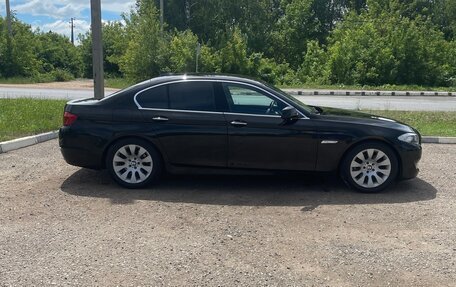 BMW 5 серия, 2012 год, 1 000 000 рублей, 4 фотография