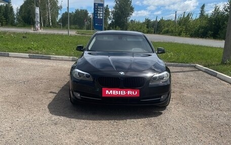 BMW 5 серия, 2012 год, 1 000 000 рублей, 2 фотография
