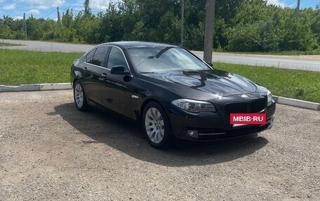 BMW 5 серия, 2012 год, 1 000 000 рублей, 3 фотография