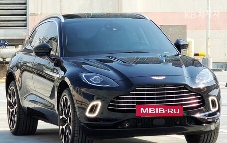 Aston Martin DBX I, 2022 год, 15 360 000 рублей, 3 фотография