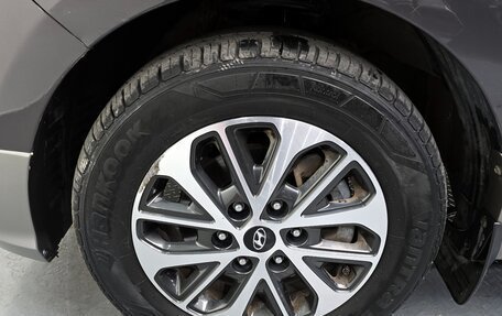 Hyundai Grand Starex Grand Starex I рестайлинг 2, 2019 год, 2 932 000 рублей, 14 фотография
