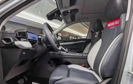 Geely Atlas, 2024 год, 2 250 999 рублей, 11 фотография