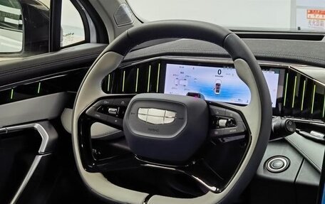 Geely Atlas, 2024 год, 2 250 999 рублей, 21 фотография