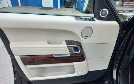 Land Rover Range Rover IV рестайлинг, 2015 год, 7 500 000 рублей, 22 фотография
