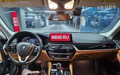 BMW 5 серия, 2021 год, 2 600 000 рублей, 5 фотография