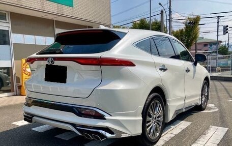 Toyota Harrier, 2022 год, 2 790 000 рублей, 4 фотография