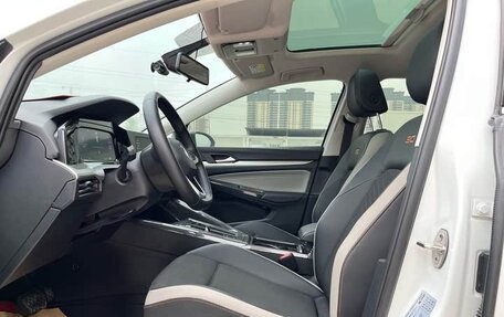 Volkswagen Golf VIII, 2021 год, 1 589 000 рублей, 9 фотография