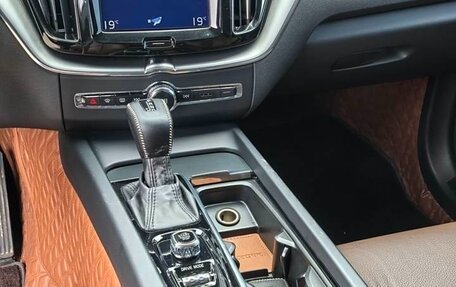 Volvo XC60 II, 2021 год, 2 680 007 рублей, 7 фотография