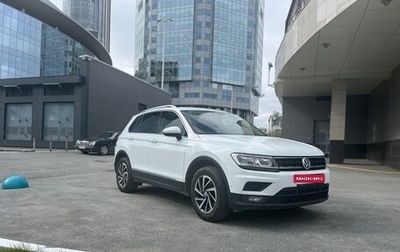 Volkswagen Tiguan II, 2018 год, 2 500 000 рублей, 1 фотография