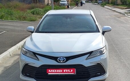 Toyota Camry, 2021 год, 2 550 000 рублей, 9 фотография