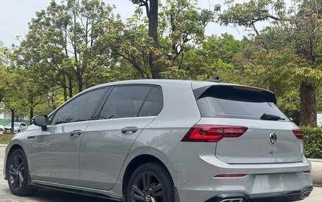 Volkswagen Golf VIII, 2021 год, 1 610 000 рублей, 2 фотография