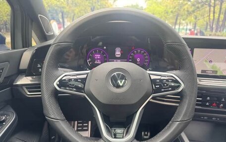 Volkswagen Golf VIII, 2021 год, 1 610 000 рублей, 7 фотография