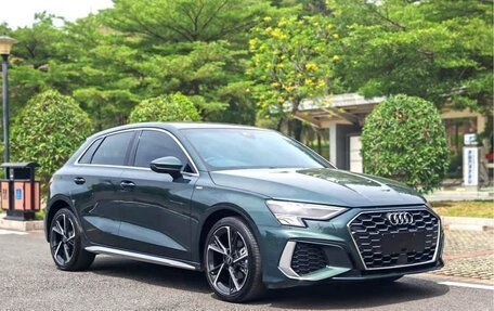 Audi A3, 2022 год, 1 940 000 рублей, 3 фотография
