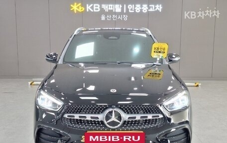 Mercedes-Benz GLA, 2024 год, 4 800 000 рублей, 2 фотография