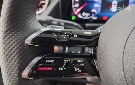 Mercedes-Benz GLA, 2024 год, 4 800 000 рублей, 15 фотография