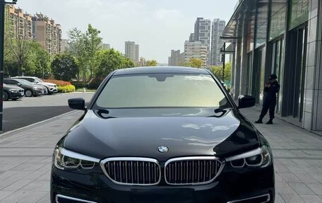 BMW 5 серия, 2020 год, 3 200 000 рублей, 2 фотография