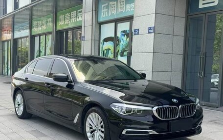 BMW 5 серия, 2020 год, 3 200 000 рублей, 3 фотография