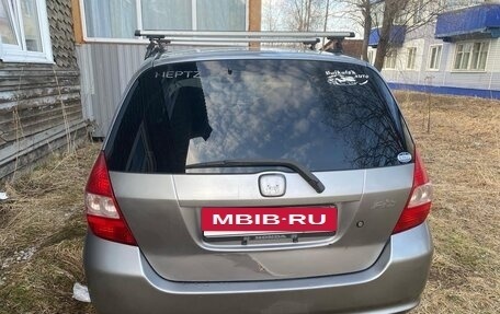 Honda Fit III, 2003 год, 400 000 рублей, 6 фотография