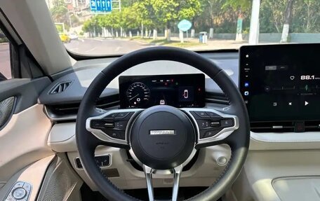 Haval H6, 2024 год, 1 600 000 рублей, 11 фотография