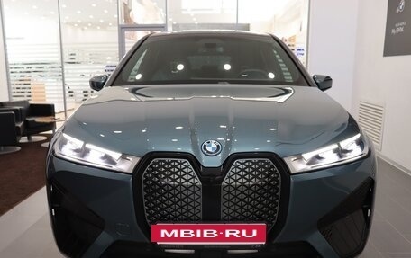 BMW iX, 2023 год, 7 990 000 рублей, 12 фотография