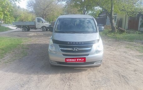 Hyundai Grand Starex Grand Starex I рестайлинг 2, 2011 год, 2 200 000 рублей, 5 фотография